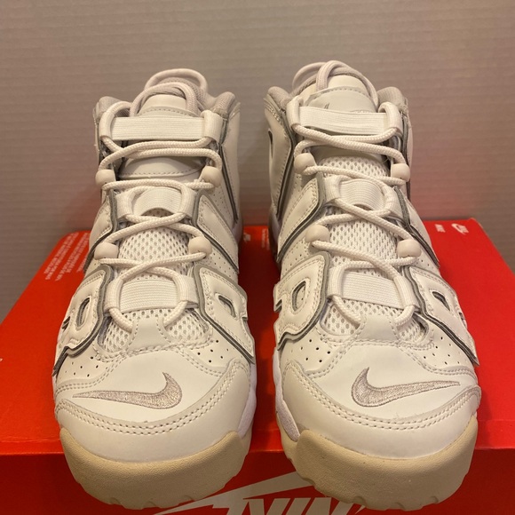 NIKE AIR MORE UPTEMPO (GS) - Picture 7 of 12